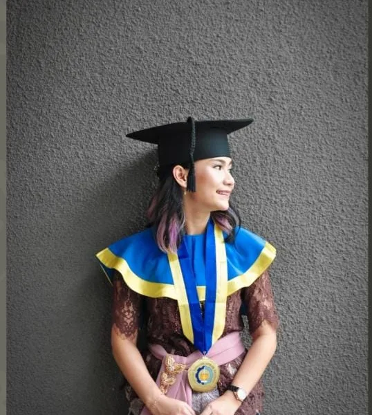 Harga Make up Wisuda Sidoarjo